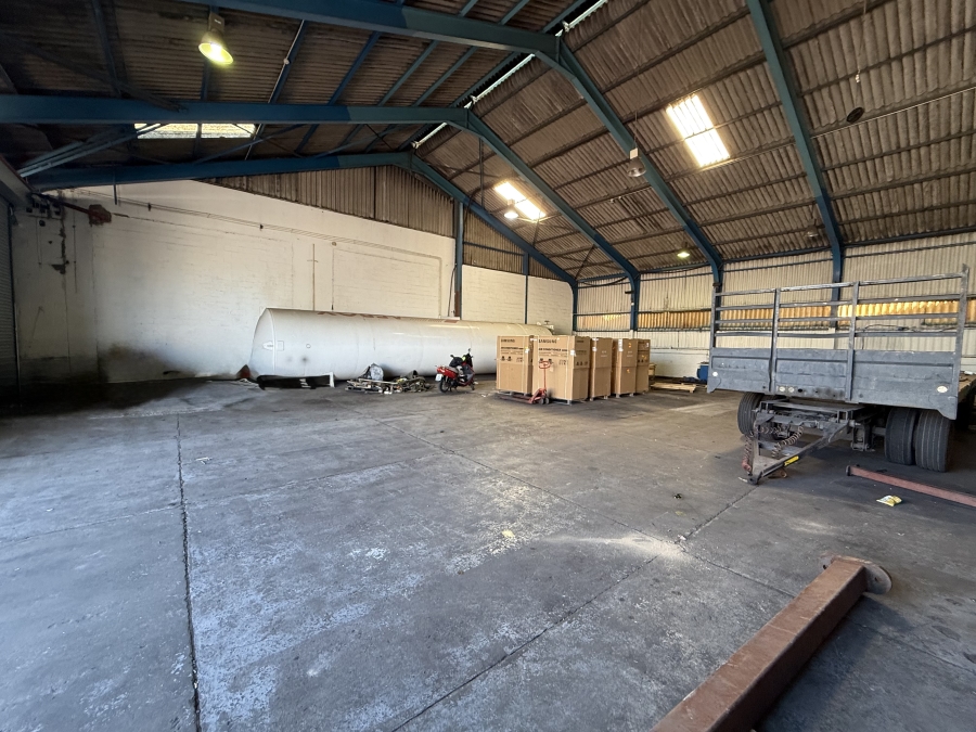 To Let commercial Property for Rent in Triangle Farm Western Cape
